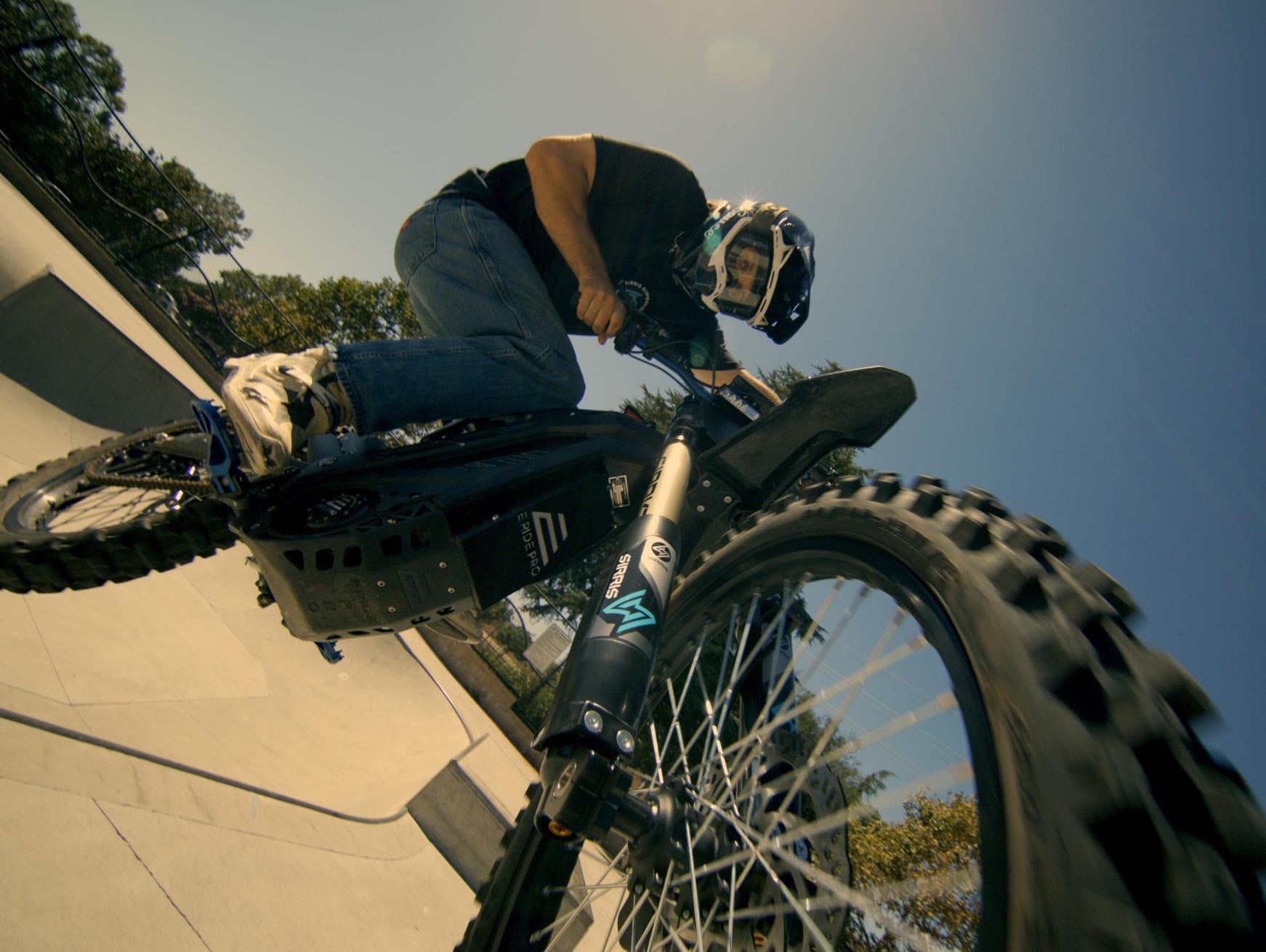 Compact E‑Moto Suspension: CMX F43 Forks